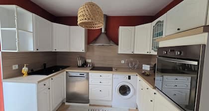 LE CLOS DE LA TREILLE *** Cosy house ideal for your Champagne holidays