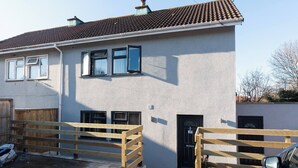 Room, 1 Bedroom, Smoking, City View | Front of property - Room in Apartment - Stylish Apartment With Private Room and Facilities (Bristol)