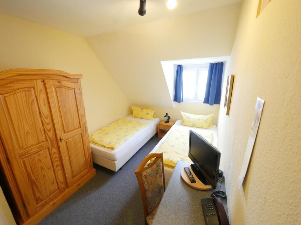 Classic tvåbäddsrum - utsikt mot staden | Gratis wi-fi