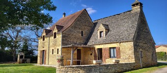 LA CROIX ..... Belle maison Périgourdine