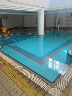 Pool - 5 min walk from the kikar! Ideal for family vacations (Netanya)