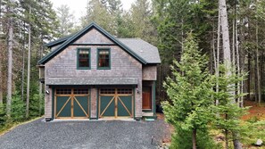 Unclassified image, 3 of 26, button