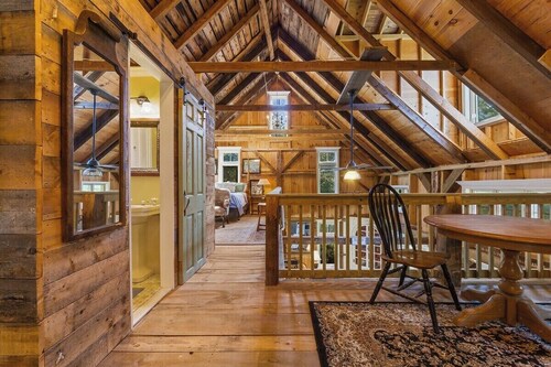 The Carriage House! Unique!