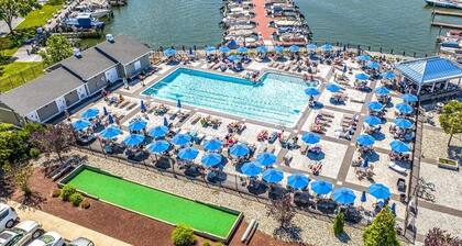 Ocean Pines 2BR 1BA Cottage with Fire Pit