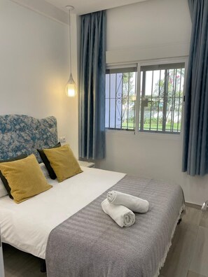 2 Schlafzimmer, Bügeleisen/Bügelbrett, WLAN, Bettwäsche