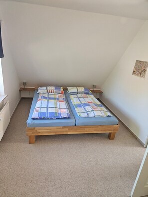2 bedrooms, free WiFi, bed sheets - Vacation cottage Krabben Koje (Krummhörn)