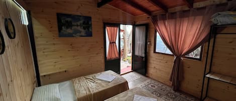 9 bedrooms, WiFi