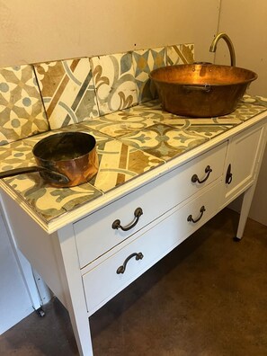 Interior - Maison Vigneronne -  Stay on a vineyard in this 18th century stone farmhouse (Savigné)