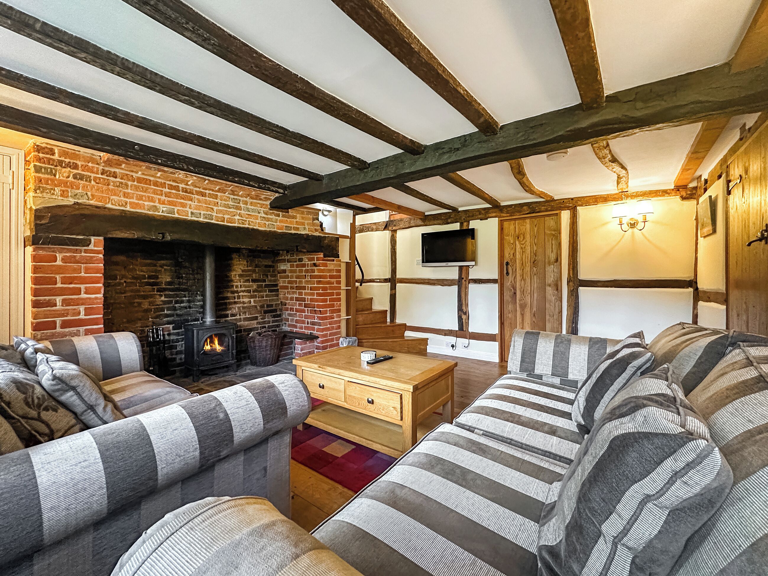 3 Bedroom Accommodation In Cadnam, Near Southampton - Lyndhurst, UK
