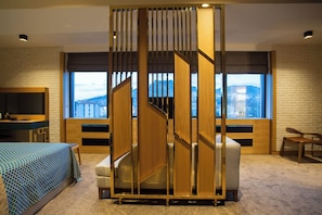 Deluxe Suite, City View | Free minibar, in-room safe, desk, free WiFi - JOYANA OTEL (Çankiri)