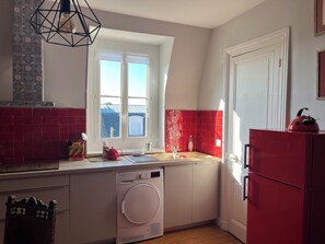 Fridge, microwave, oven, stovetop - Cabourg fan (Cabourg)