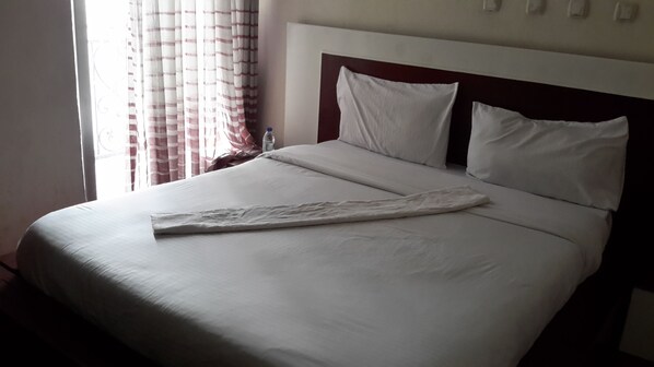 Single Room, City View | Free WiFi - Yomi Hotel (Addis Ababa)