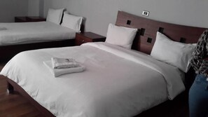 Twin Room, City View | Free WiFi - Yomi Hotel (Addis Ababa)