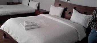 Yomi Hotel