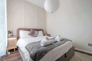 1 chambre, fer et planche Ă repasser, Wi-Fi, draps fournis