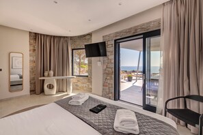 Pnoe Thryallis | View from room - Pnoe Villas Syros (Syros)