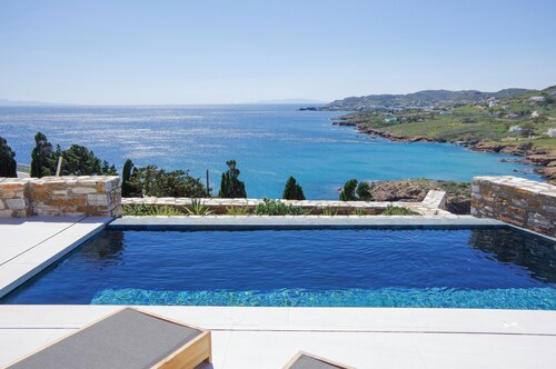 Pnoe Villas Syros