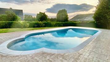 Outdoor pool, a heated pool