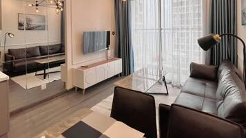 Basic Double or Twin Room, Balcony | Free WiFi