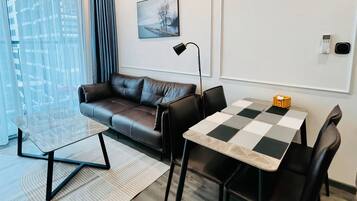 Basic Double or Twin Room, Balcony | Free WiFi