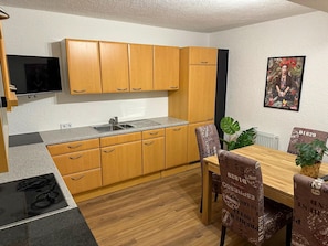 Apartment | Private kitchen | Fridge, microwave, oven, dishwasher