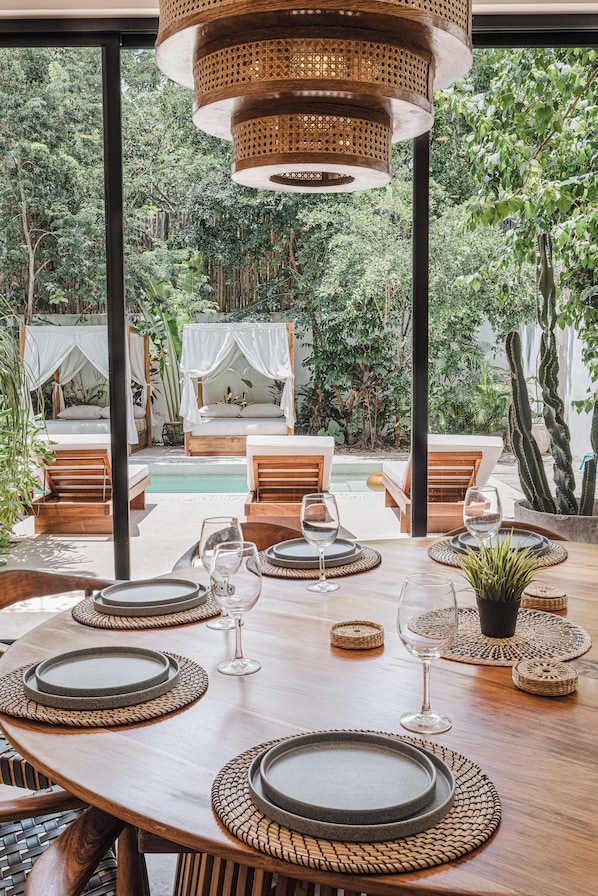 Deluxe Villa, Balcony, Pool View | In-room dining