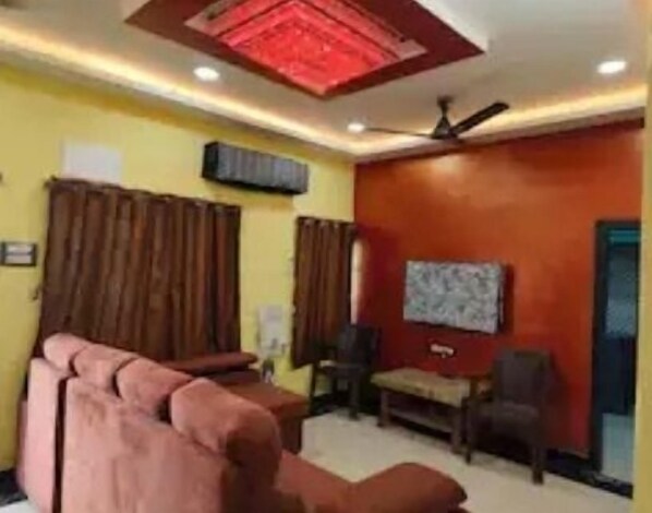 Living area - 1Bhk Flat in Yousufguda (Hyderabad)