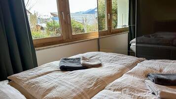 Departamento | 2 habitaciones, muebles diferentes y ropa de cama