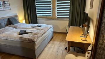 Apartment | 2 Schlafzimmer, individuell eingerichtet, Bettwäsche