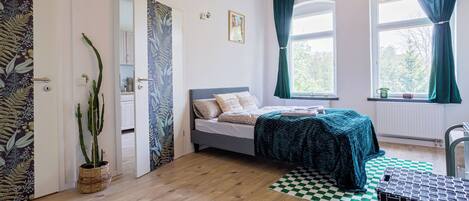 1 bedroom, free WiFi, bed sheets