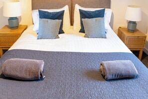 2 chambres, fer et planche à repasser, Wi-Fi gratuit