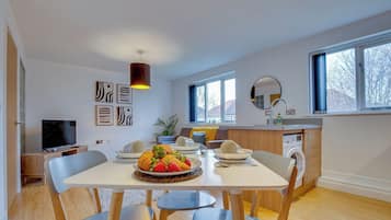 Classic Apartment, 2 Bedrooms, Non Smoking | Living area | Flat-screen TV