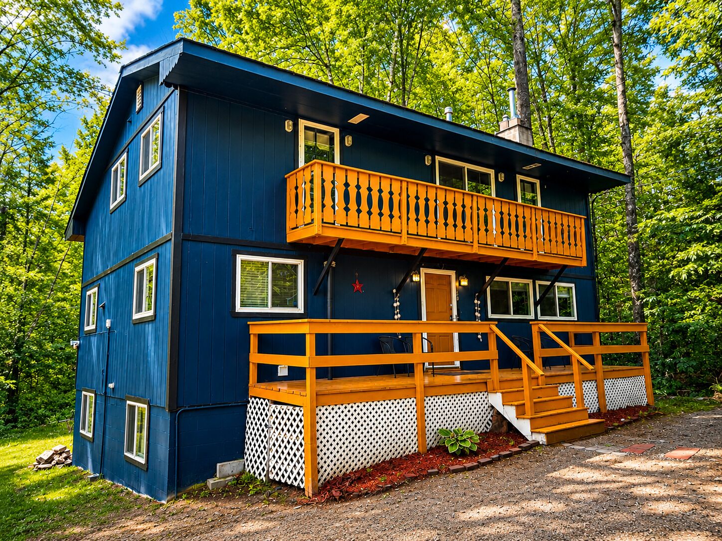 Cranmore Retreat, Walk to Slopes, Hot Tub, Game Room, Dog-Friendly