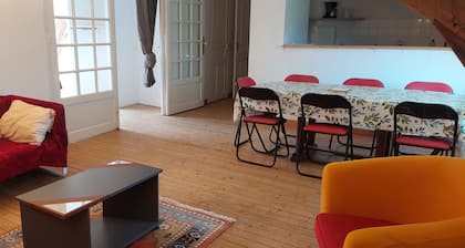 Campagne angevine - logement authentique et rustique - bĂątiment ancien au calme