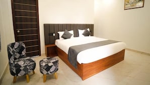 Luxury Studio Suite, City View | In-room safe, desk, laptop workspace, blackout drapes - The Govind palace (Faizabad)
