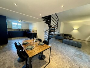 Interior - Villa with private pool, near town center (Saint-Rémy-de-Provence)