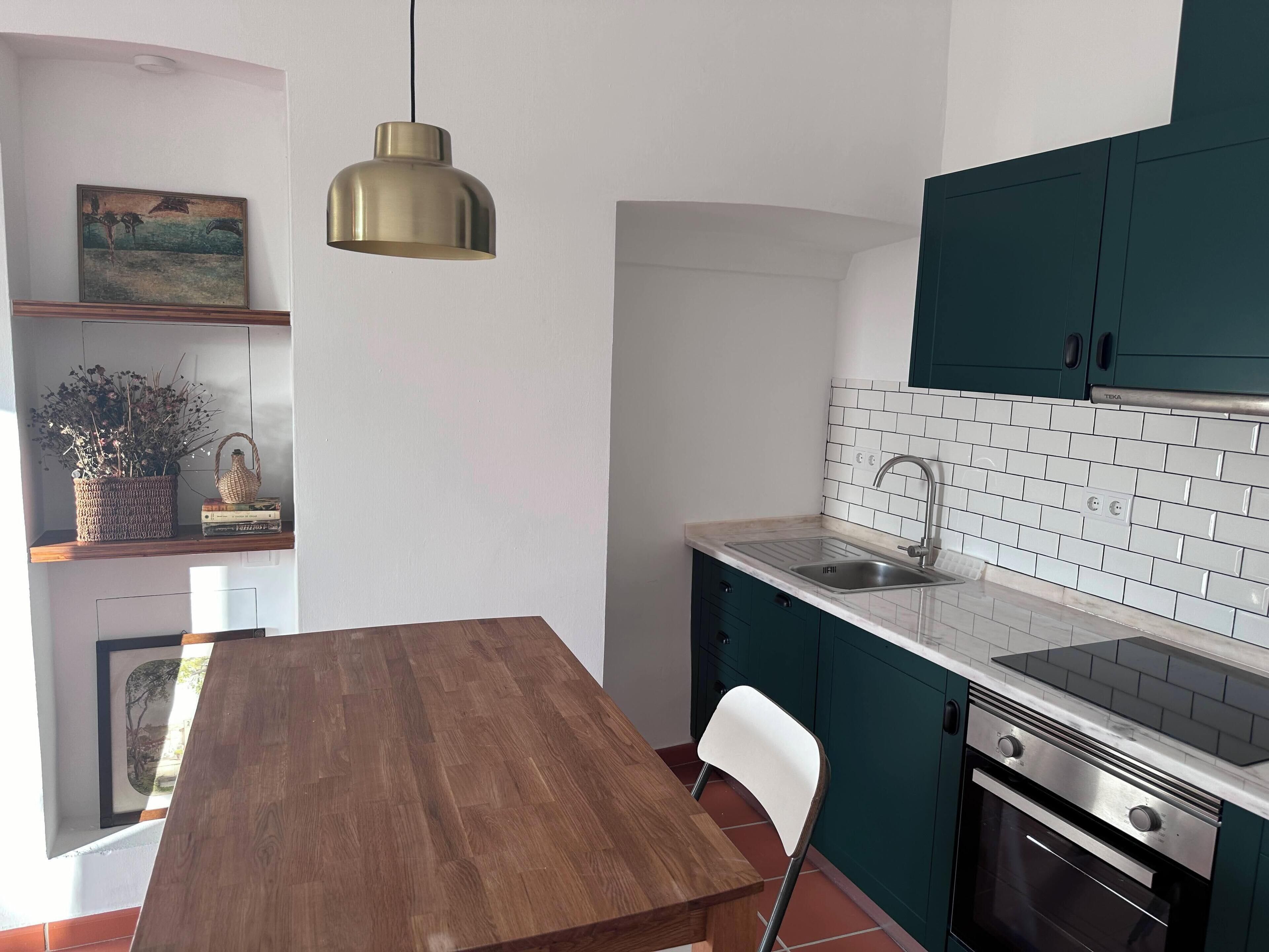 Deluxe Cottage, 1 Bedroom | Private kitchen