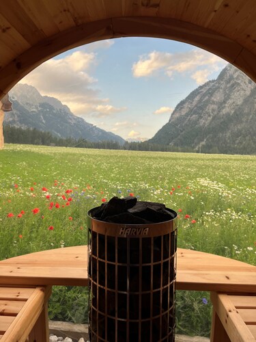 Chalet Leutasch With Ski Trail & Mountain Views