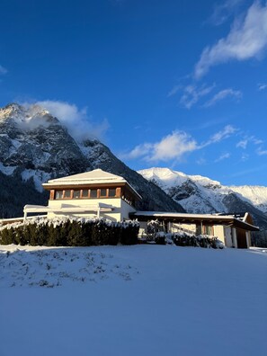 House | Exterior - Chalet Leutasch With Ski Trail & Mountain Views (Leutasch)