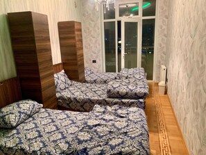 4 soverom, strykejern/-brett, wi-fi og sengetøy