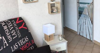 Studio port Valras-Plage 400 m from the beach