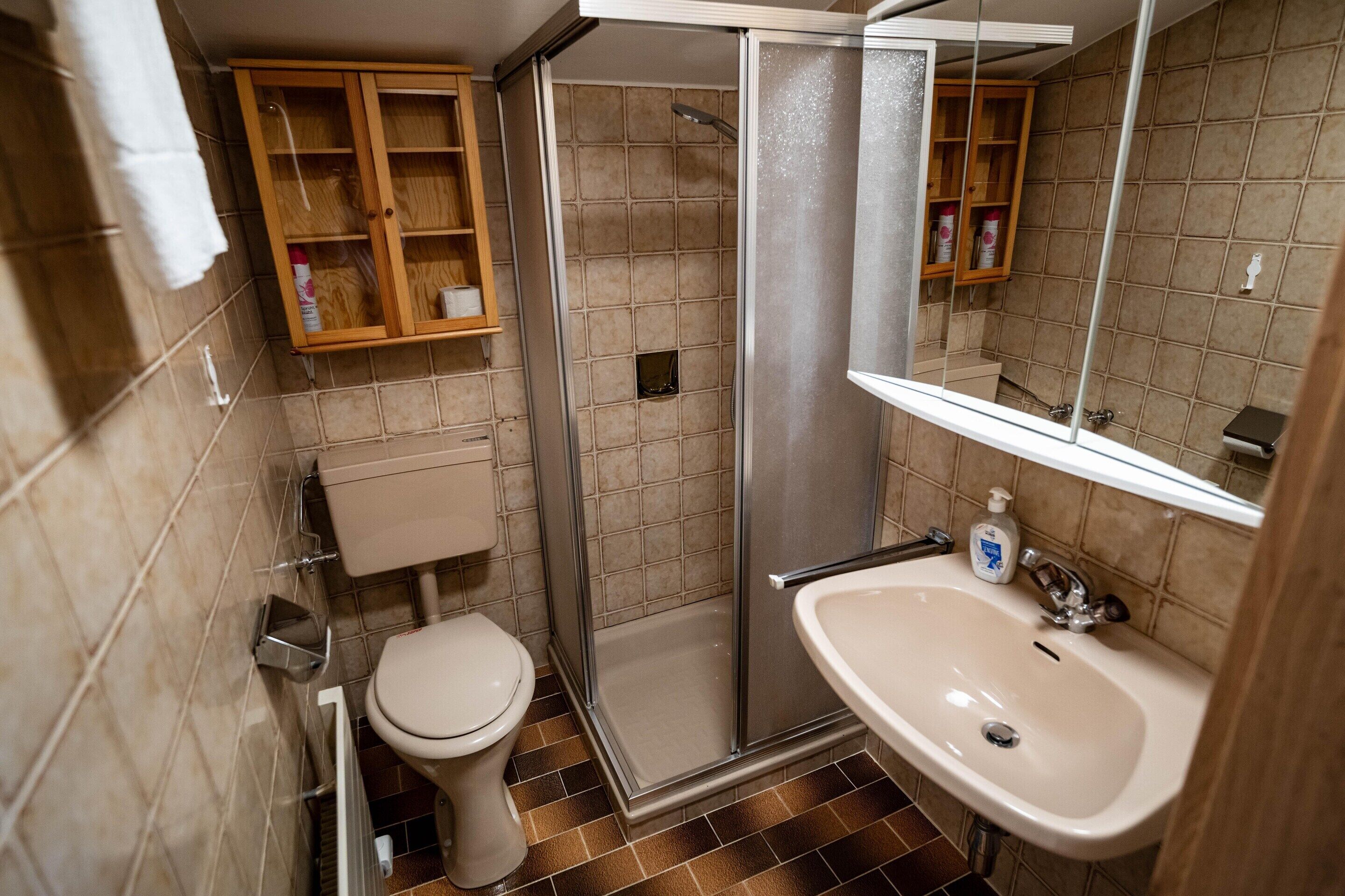 Apartment | Bathroom