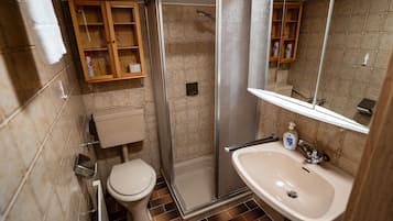 Apartment | Badezimmer