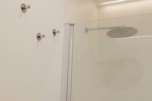 Shower, eco-friendly toiletries, hair dryer, bidet