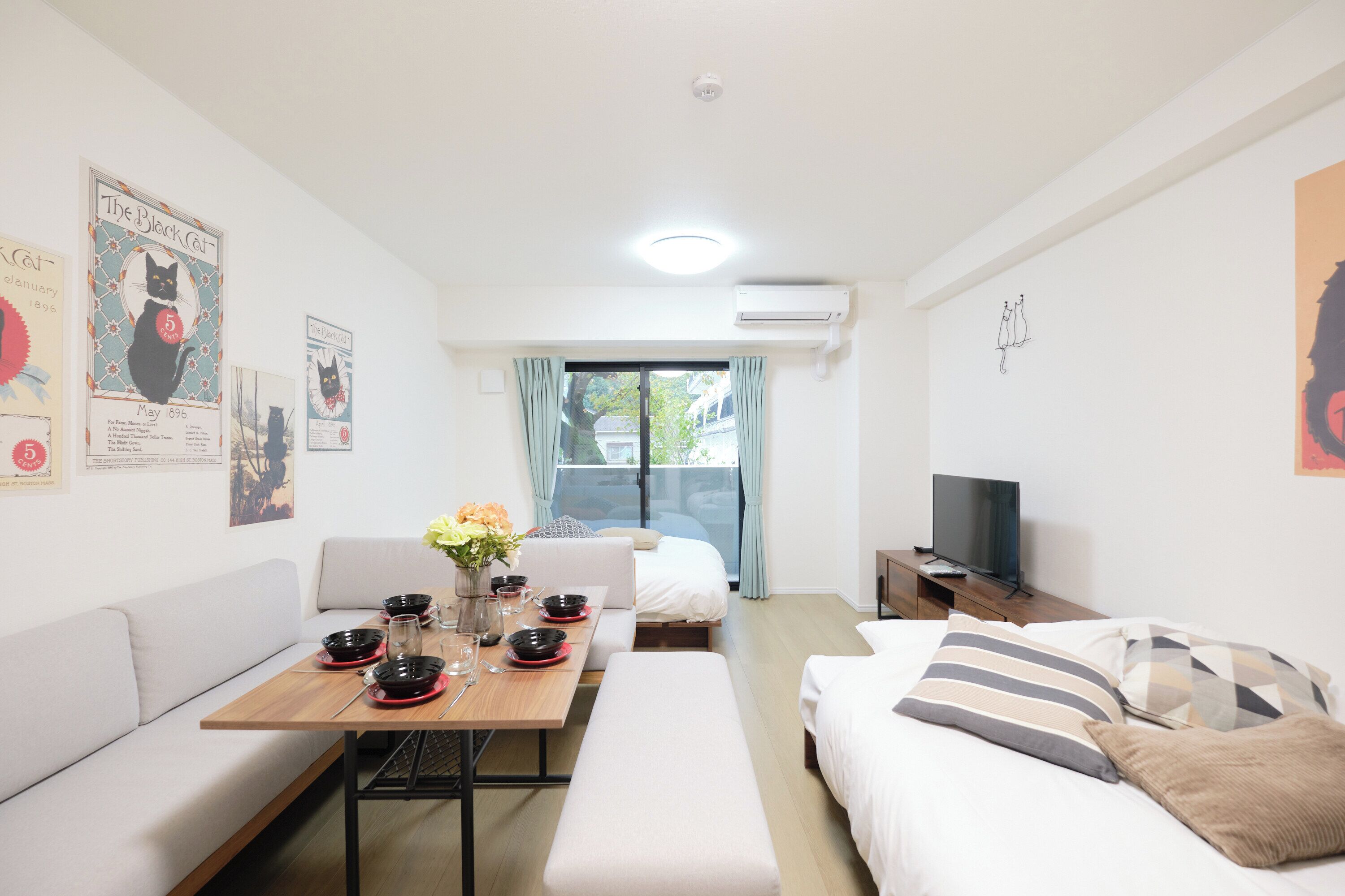 Apartment, Non Smoking (C) | Living area