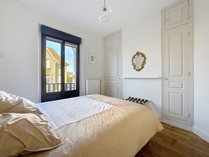5 bedrooms, iron/ironing board, WiFi, bed sheets - Villa Marcelle (Mareuil-le-Port)