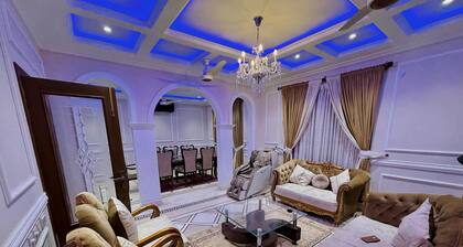 "Experience Luxury & Comfort â Your Ultimate Retreat at The Luxe Residency!"