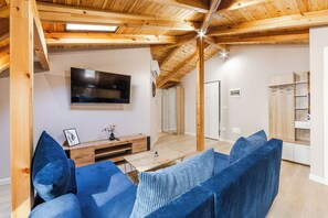 Living area - The Authentic Villa Apartment 2 by PS (Durrës)