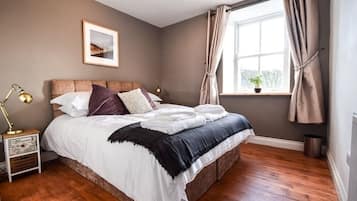 8 Schlafzimmer, Bügeleisen/Bügelbrett, WLAN, Bettwäsche