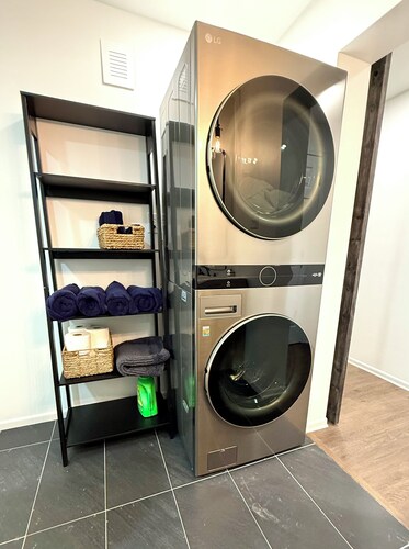 Cozy studio in beautiful Morganton with AC, WiFi and outdoor space